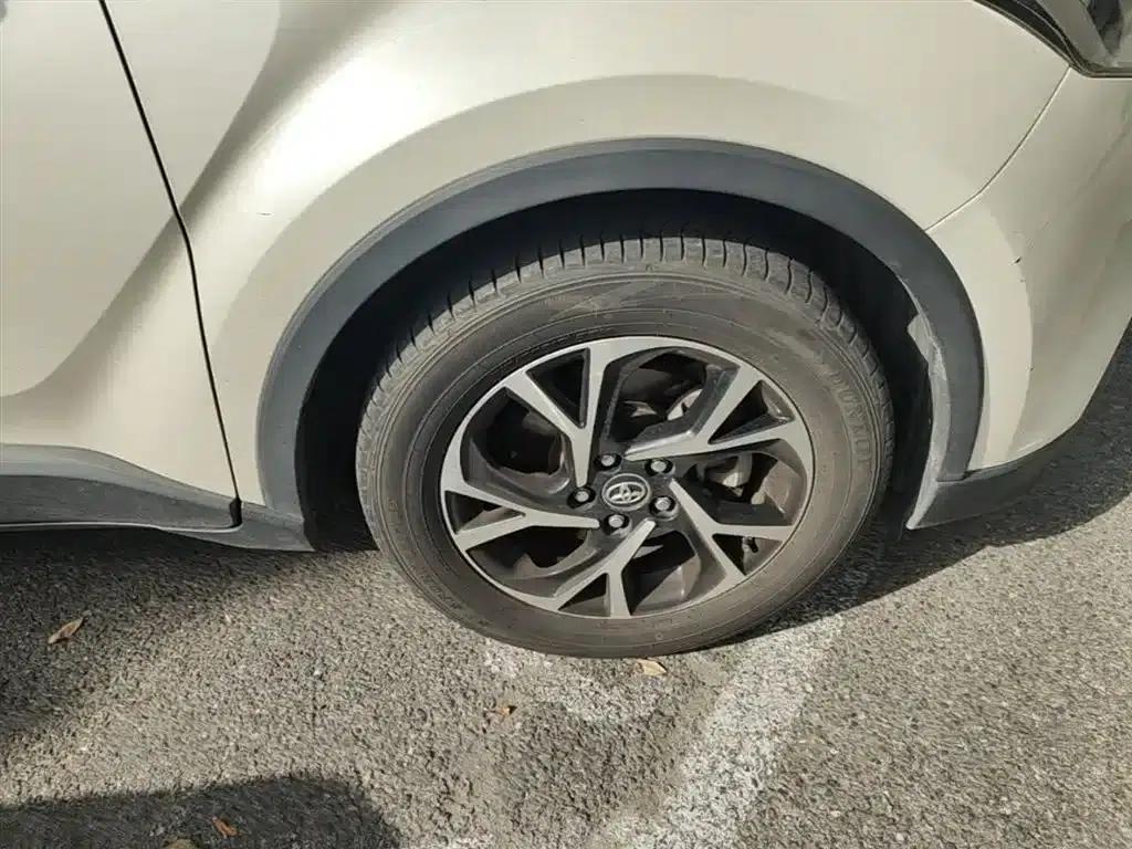 Toyota C-HR 2018 2.0L Premium Sunroof Edition (National V Emission Standard) — миниатюра 14