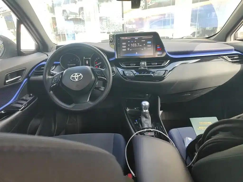 Toyota C-HR 2018 2.0L Premium Sunroof Edition (National V Emission Standard) — миниатюра 16