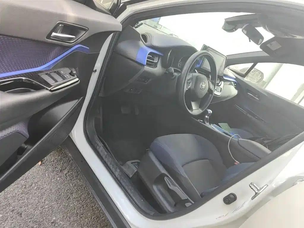 Toyota C-HR 2018 2.0L Premium Sunroof Edition (National V Emission Standard) — миниатюра 23