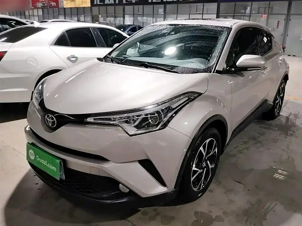 Toyota C-HR 2020 2.0L Leading Edition — миниатюра 1