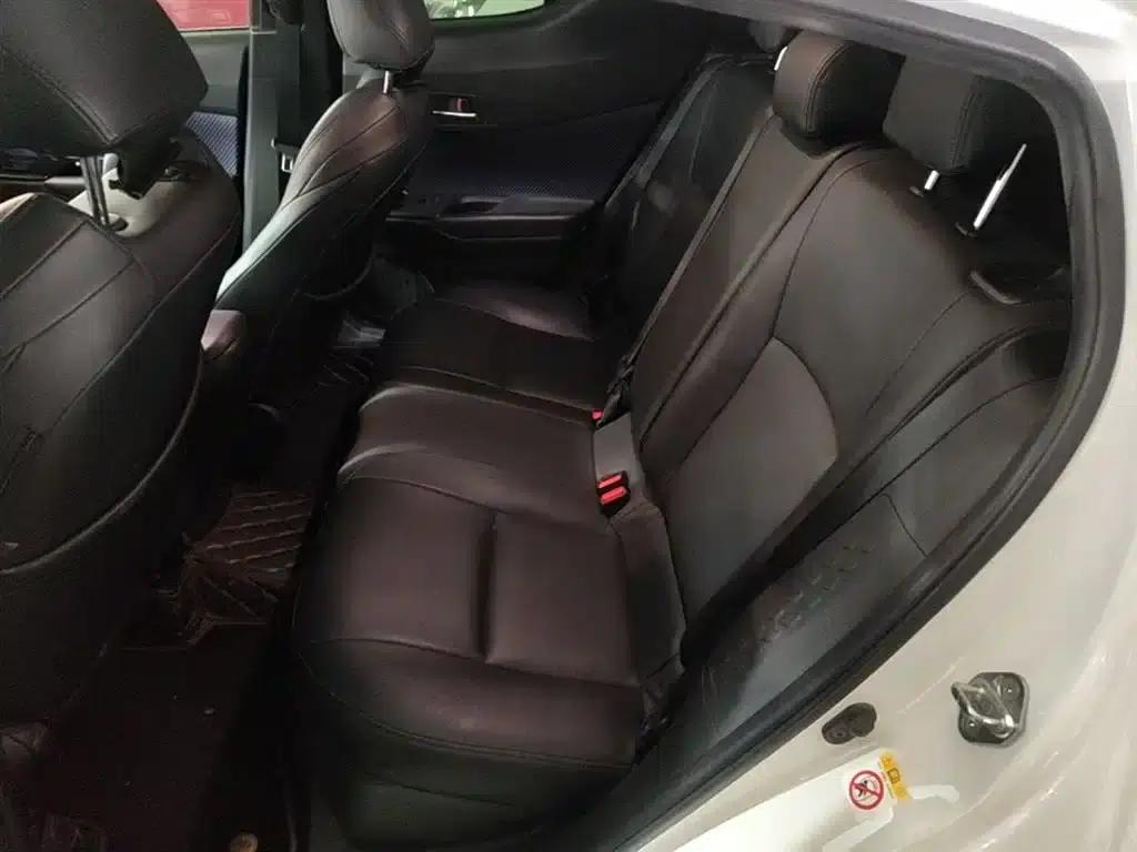 Toyota C-HR 2020 2.0L Luxury Edition — миниатюра 17