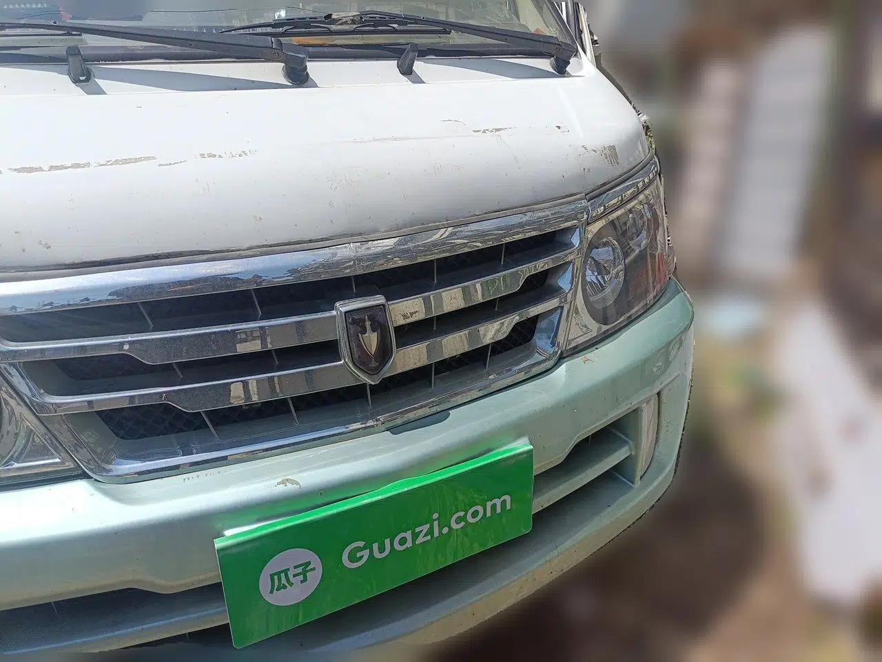Jinbei Hiace 2011 2.5T Fifth-Generation Entrepreneur Edition Classic Version YC4FB90-36 — миниатюра 1