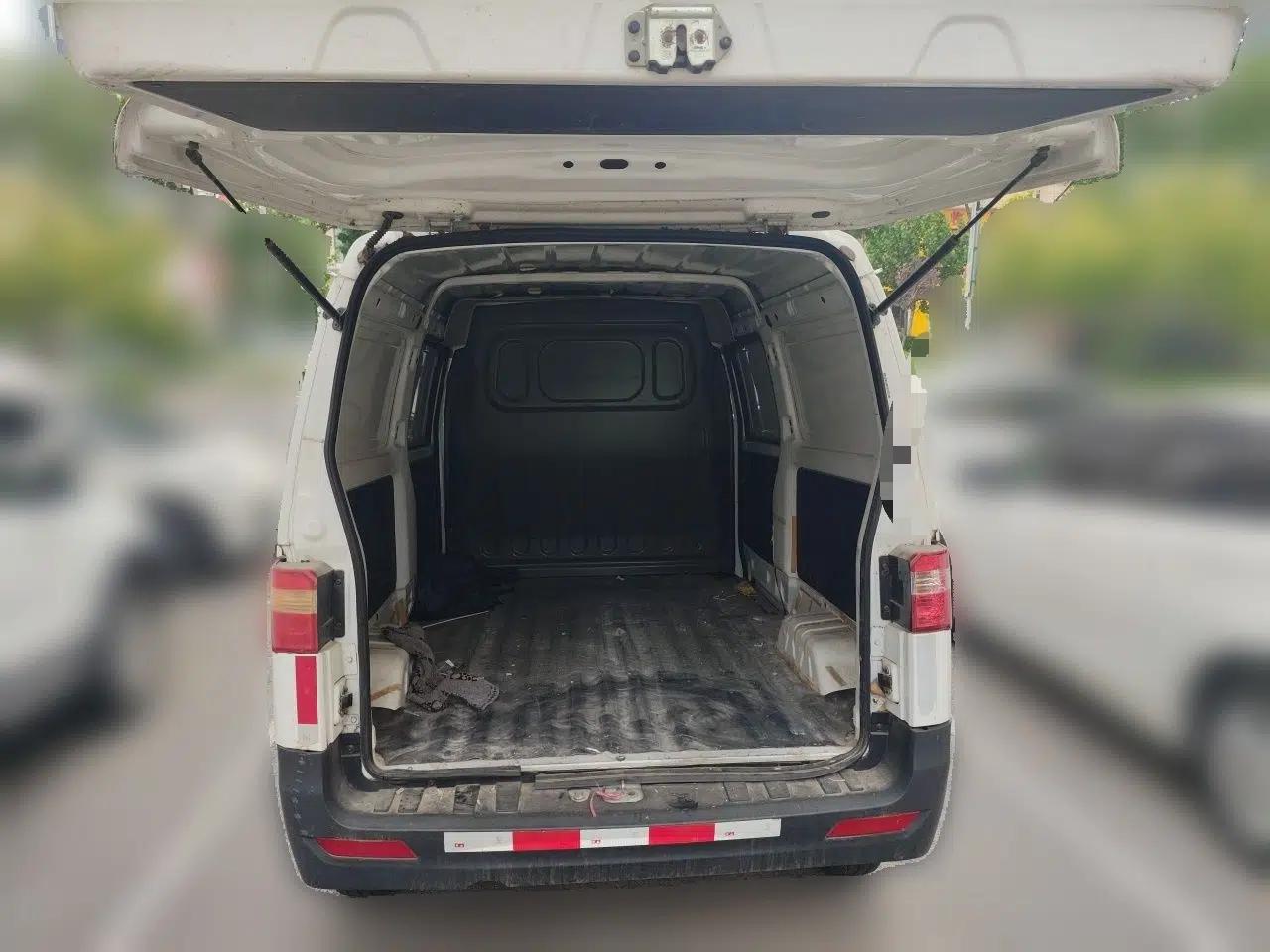 Jinbei Hiace  — миниатюра 20