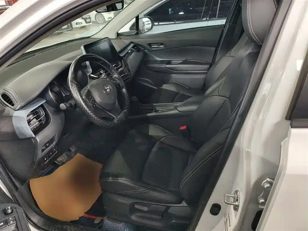 2022 Toyota IZOA 2.0L Sport Edition — миниатюра 11