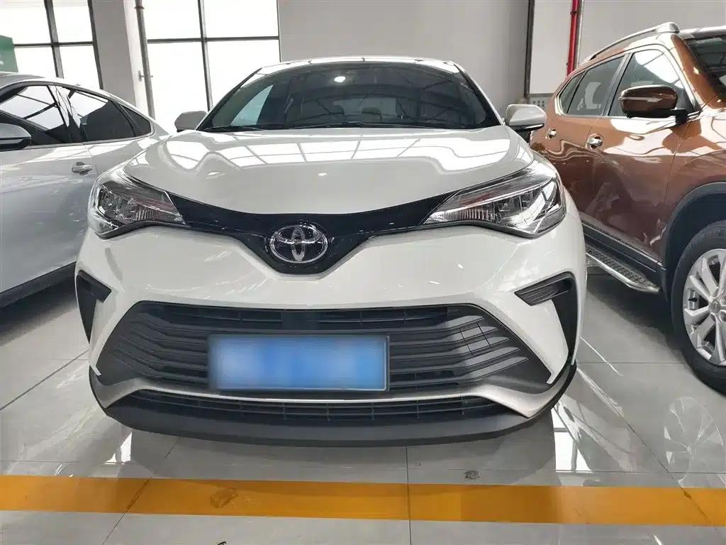 2022 Toyota IZOA 2.0L Sport Edition — миниатюра 5