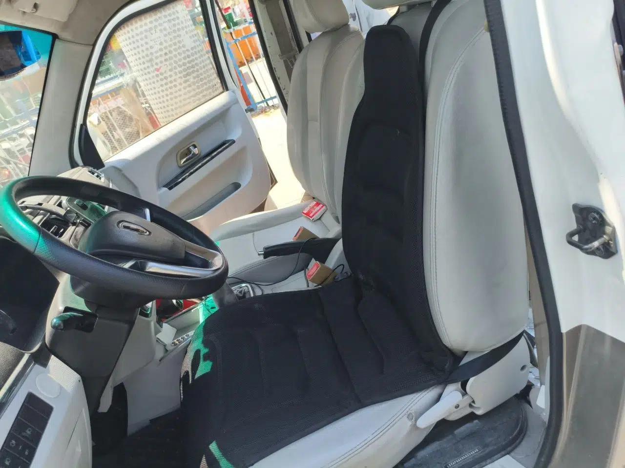 Jinbei New Hiace X30L 2016 1.3L Business Edition Van DLCG12 — миниатюра 16