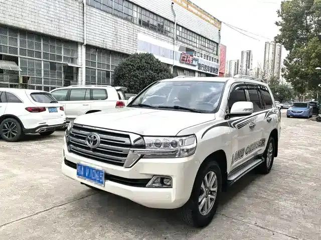 2018 Land Cruiser (Imported) 4.0L Middle East Edition