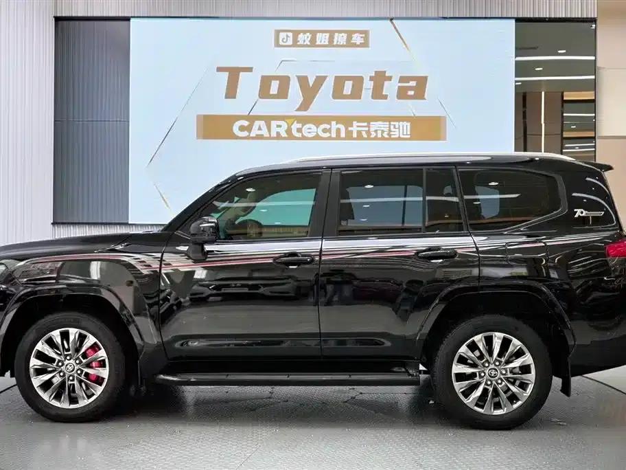 2022 Land Cruiser (Imported) 3.5T GX-R Middle East Edition — миниатюра 3