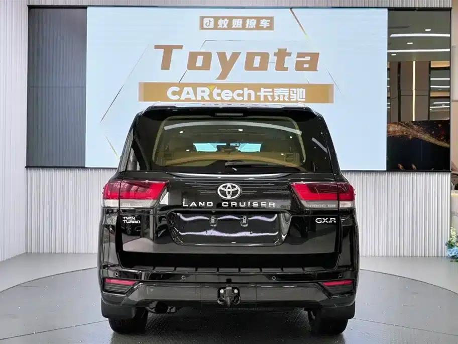 2022 Land Cruiser (Imported) 3.5T GX-R Middle East Edition — миниатюра 5