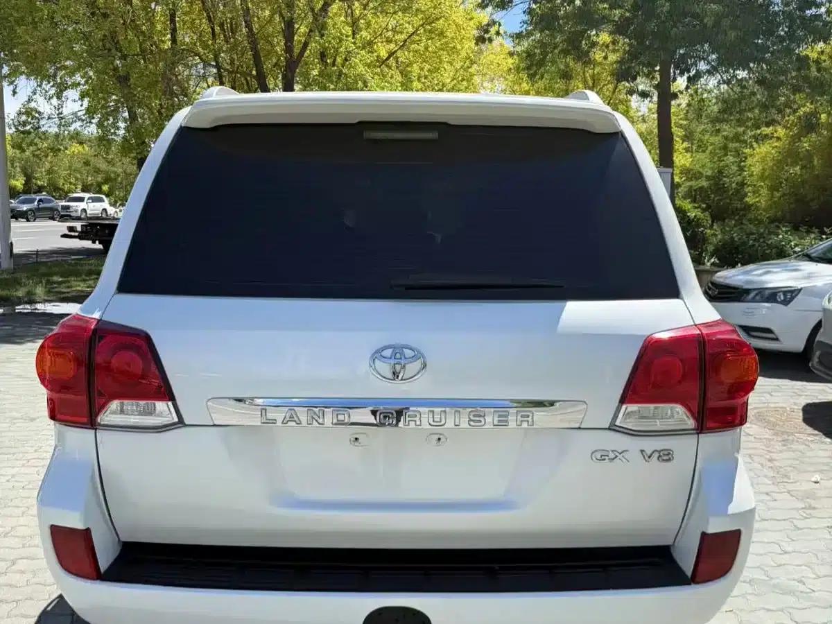 2016 Land Cruiser (Imported) 4.0L Middle East Edition — миниатюра 7
