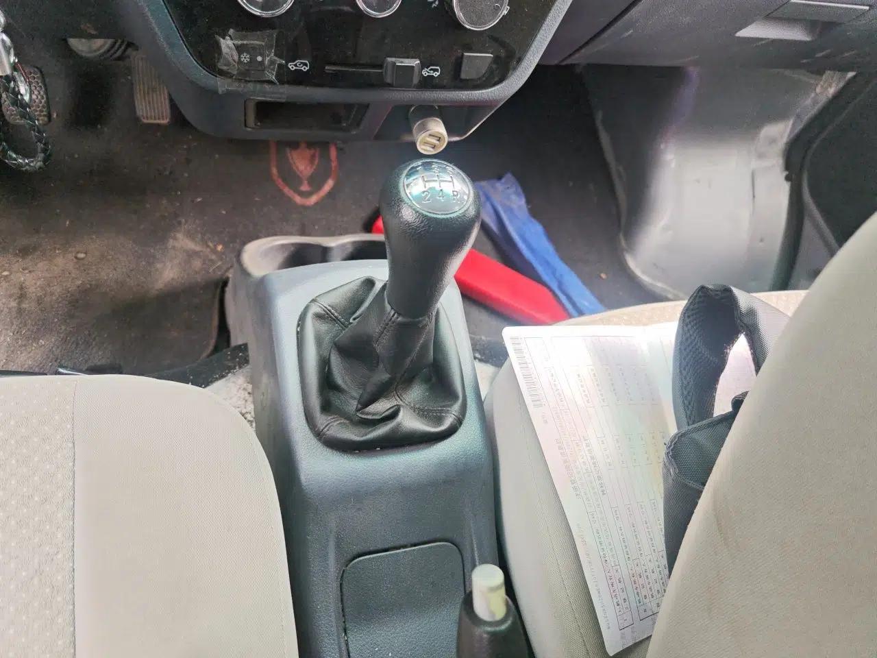 Jinbei Hiace X30 2021 1.5L Wealthy Single-Steaming Air-Conditioned Van China VI Standard SWC15M — миниатюра 15