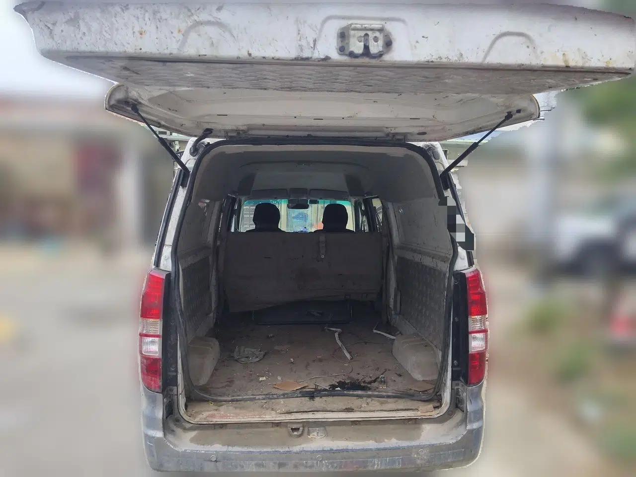 Jinbei Hiace X30  — миниатюра 20