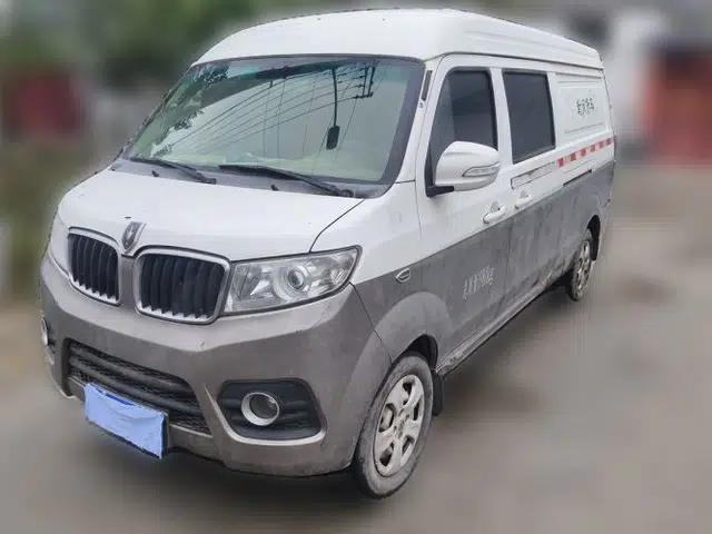 Jinbei Hiace X30 