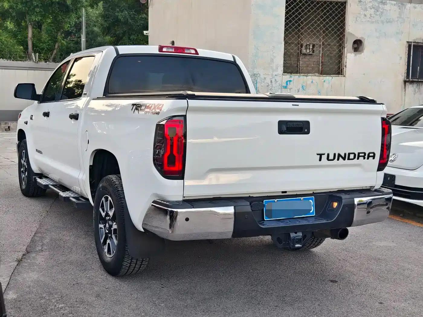 2020 Toyota Tundra 5.7L Canadian Spec — миниатюра 20