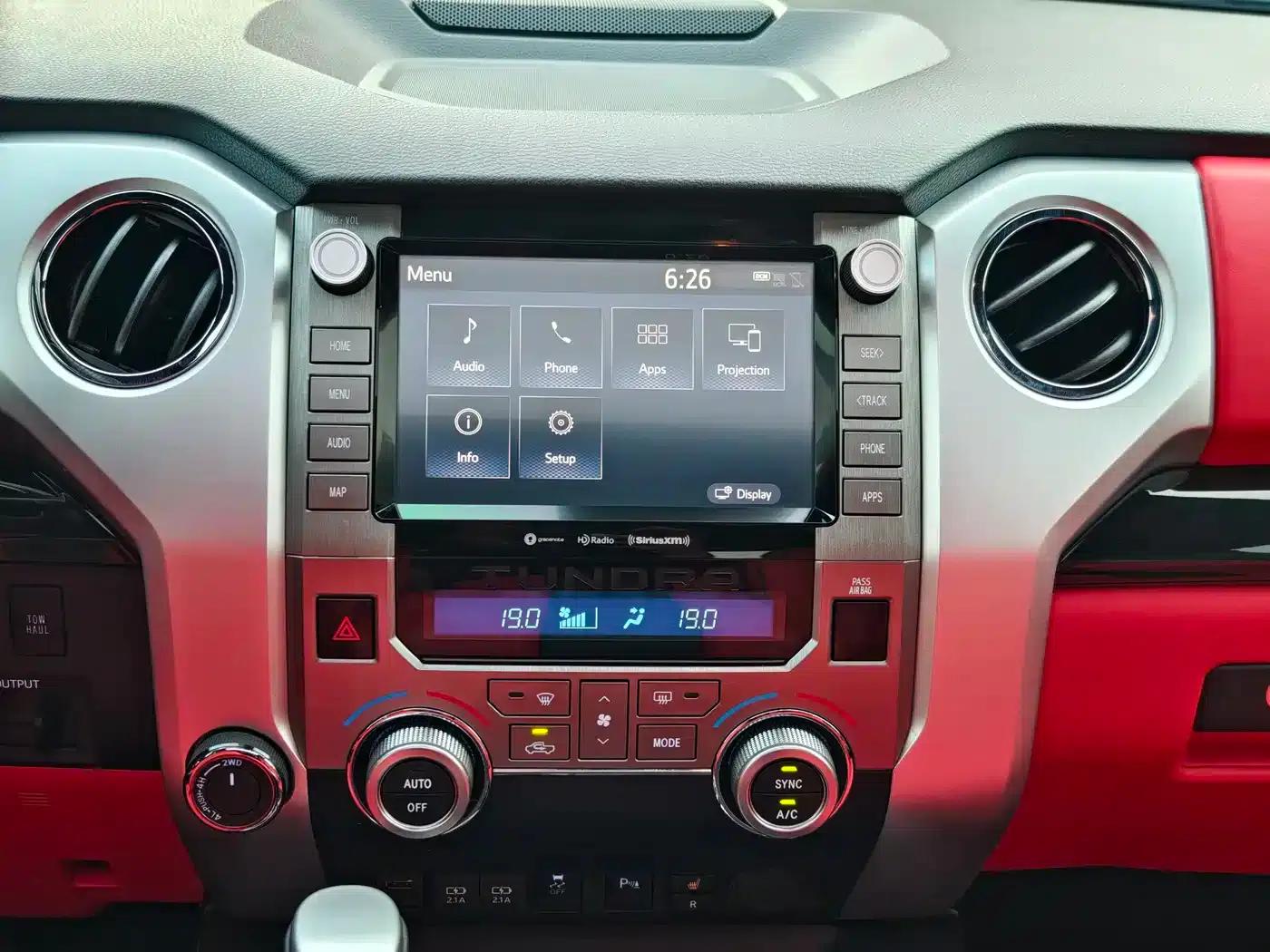2020 Toyota Tundra 5.7L Canadian Spec — миниатюра 10