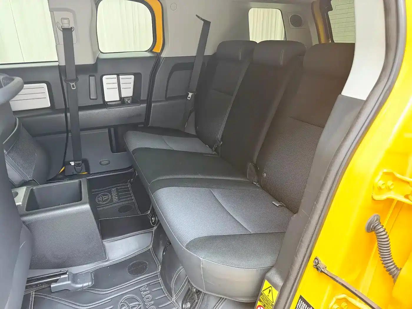 2019 FJ Cruiser 4.0L Automatic — миниатюра 7