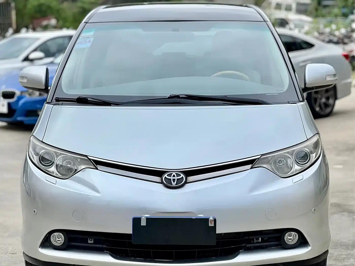 2007 Previa 3.5L 7-seater Luxury — миниатюра 2