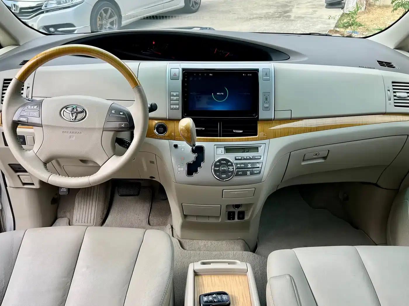 2007 Previa 3.5L 7-seater Luxury — миниатюра 8