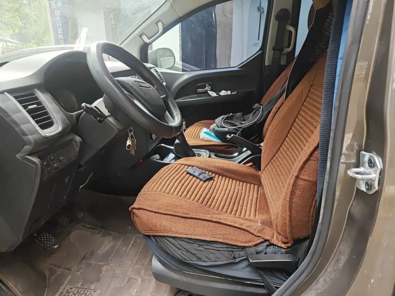 Jinbei Gold Hiace 2021 1.5L Passenger Vehicle Engineering Lion 6 Seats — миниатюра 16