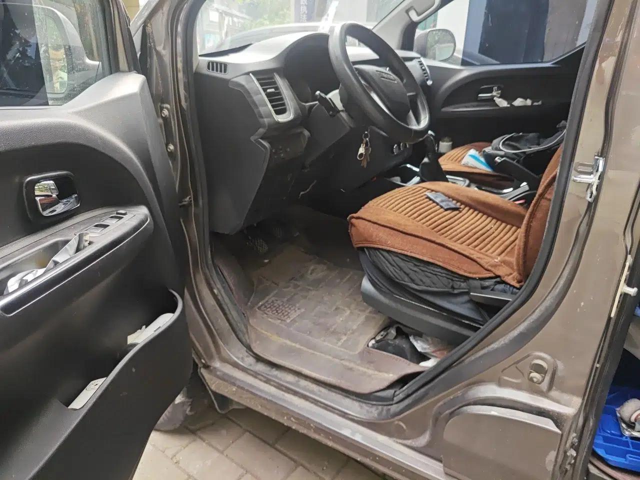 Jinbei Gold Hiace 2021 1.5L Passenger Vehicle Engineering Lion 6 Seats — миниатюра 17