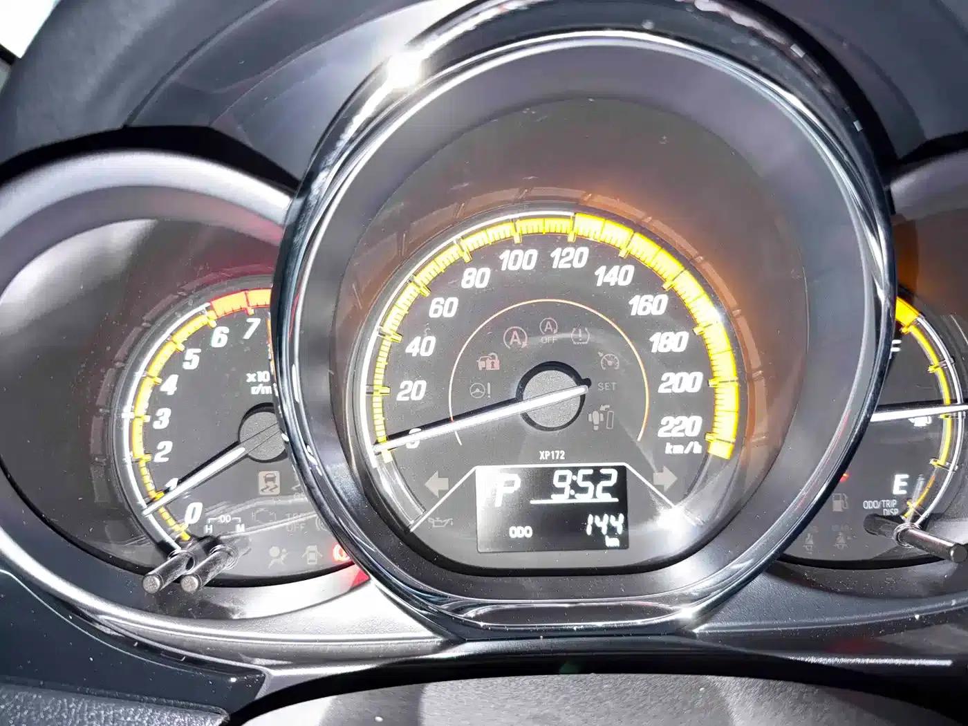 YARiS L 2022 1.5L CVT Luxury PLUS Edition — миниатюра 6