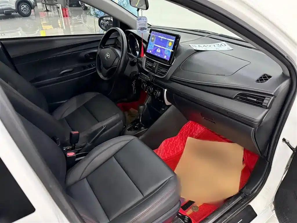 YARiS L 2021 1.5L CVT Leading Edition — миниатюра 2
