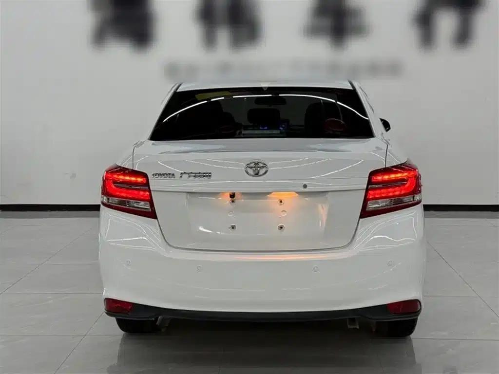 YARiS L 2021 1.5L CVT Leading Edition — миниатюра 11