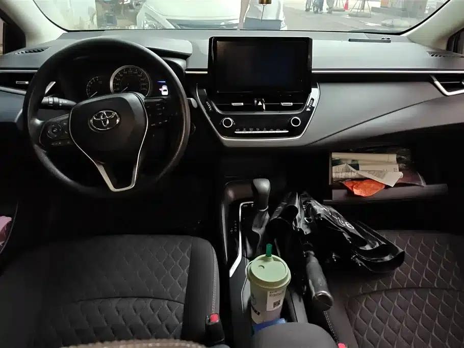 2021 Avalon 2.0L Entry-level Edition — миниатюра 12