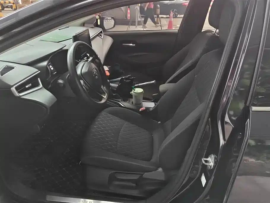 2021 Avalon 2.0L Entry-level Edition — миниатюра 9