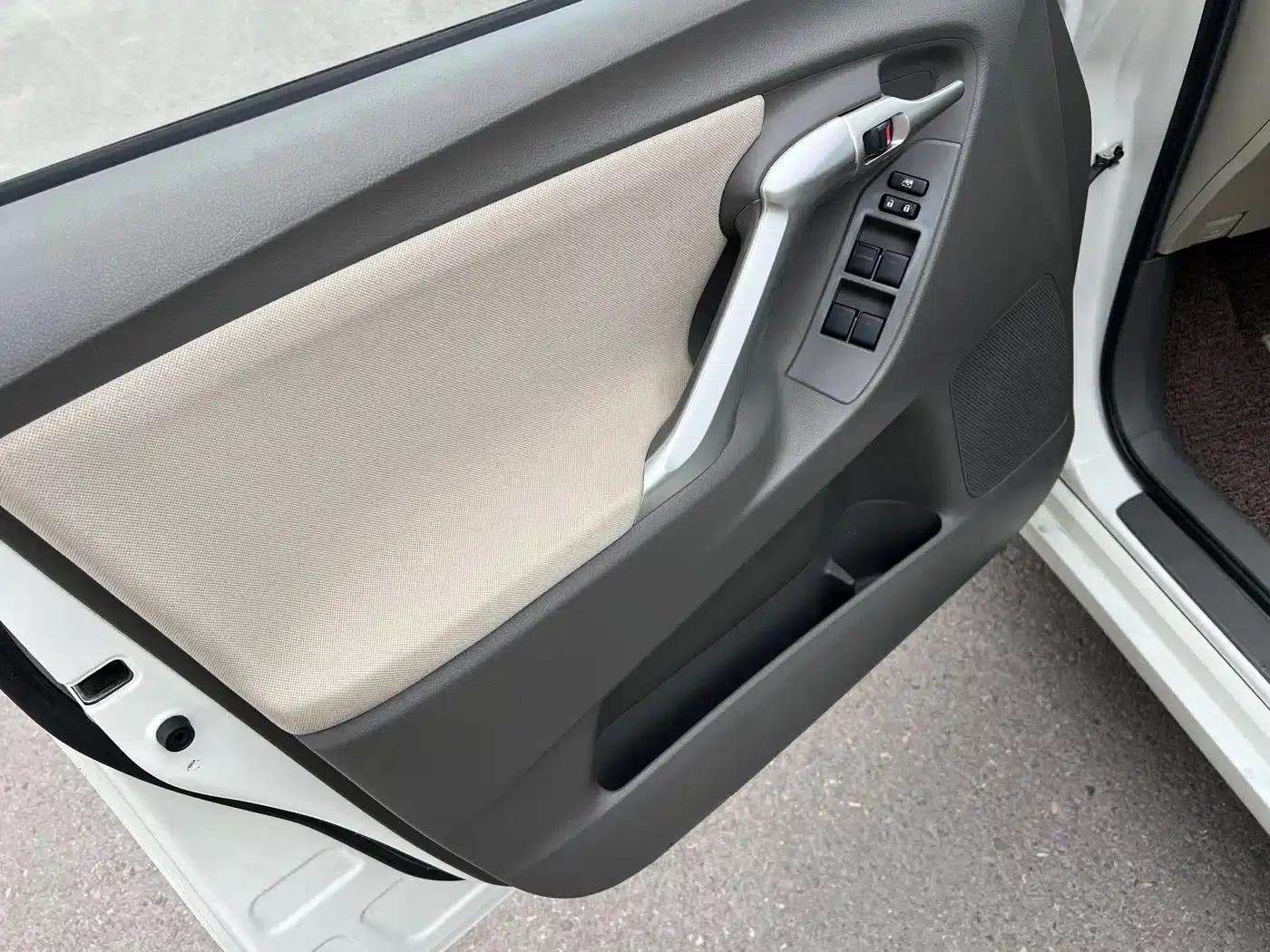 E'Z 2012 180E CVT Elite Multi-function Edition — миниатюра 9