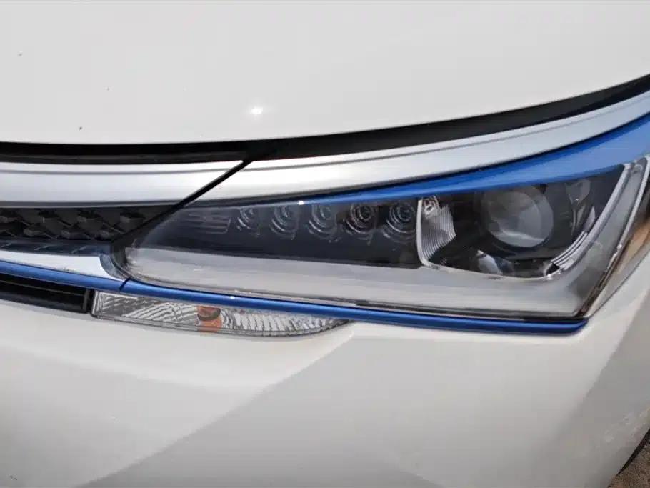 Corolla Hybrid E+ 2020 1.8L E-CVT Comfort Edition — миниатюра 5