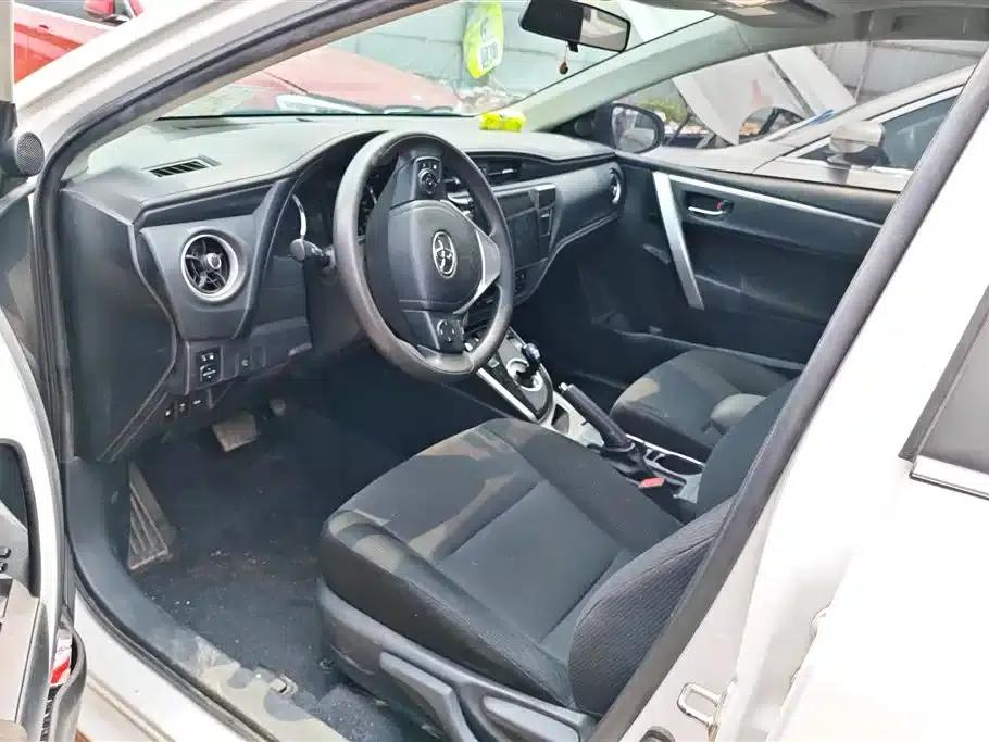 Corolla Hybrid E+ 2020 1.8L E-CVT Comfort Edition — миниатюра 9