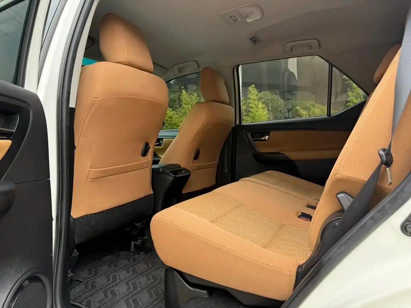 Fortuner 2016 2.7L Middle East Edition — миниатюра 17