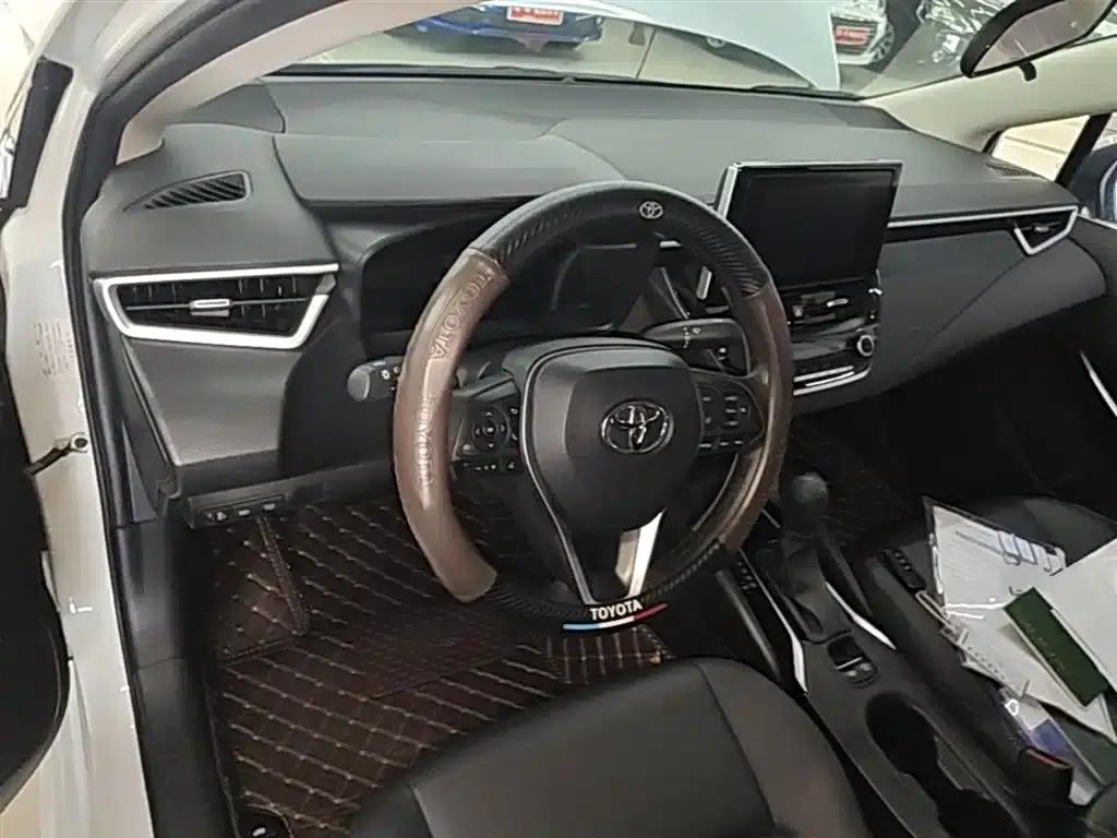 2023 Geely Lingshang 2.0L Luxury Edition — миниатюра 11