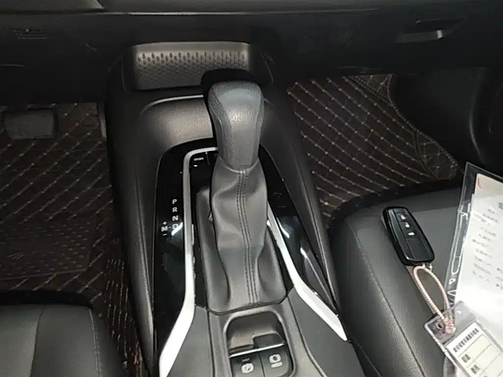 2023 Geely Lingshang 2.0L Luxury Edition — миниатюра 14