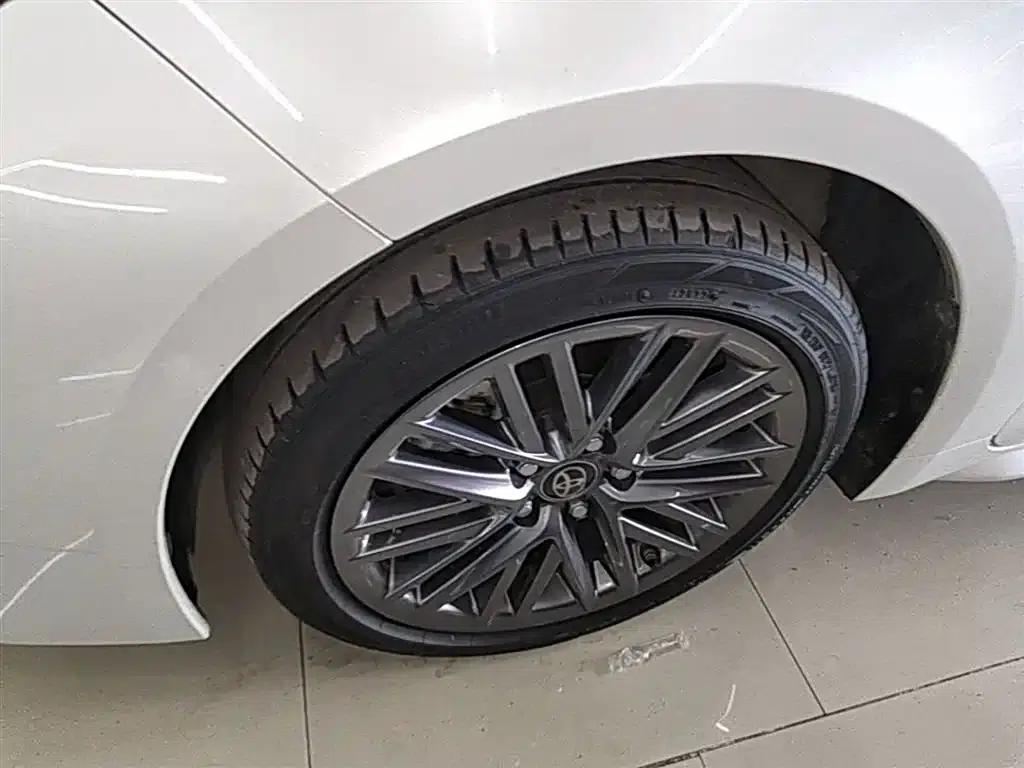 2023 Geely Lingshang 2.0L Luxury Edition — миниатюра 23