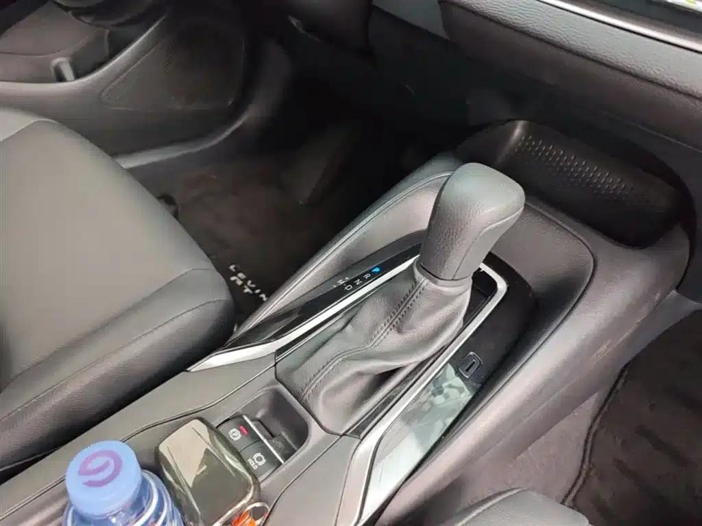 2021 Geely Lingshang 2.0L Luxury Edition — миниатюра 14