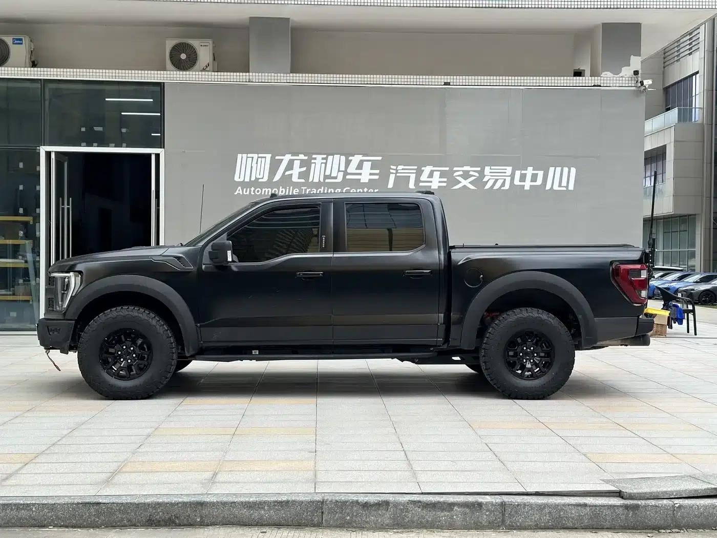 2022 Ford F-150 Raptor 3.5T — миниатюра 19