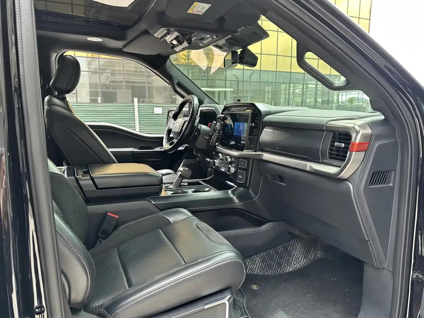 2022 Ford F-150 Raptor 3.5T — миниатюра 24