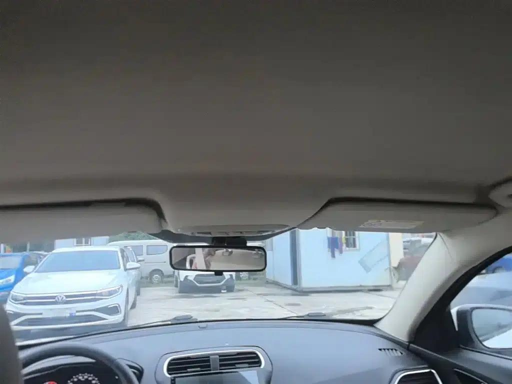 2017 Ford Focus Facelift 1.5L Automatic Comfort Model — миниатюра 18