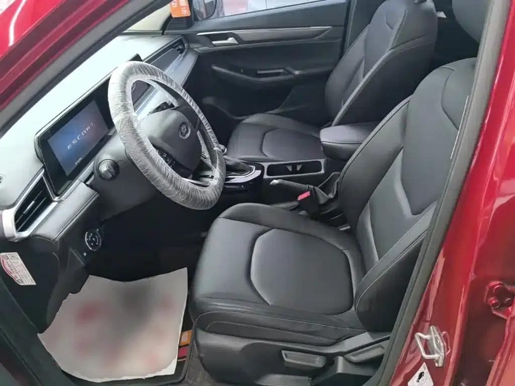 Ford Focus 2021 1.5L Automatic Diamond Edition — миниатюра 15