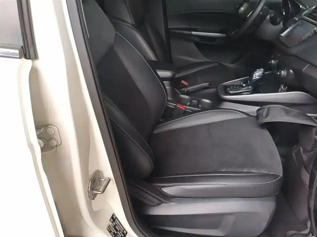 Ford Focus 2019 Facelift 1.5L Automatic Enjoyment Edition (China VI Emission Standard) — миниатюра 25