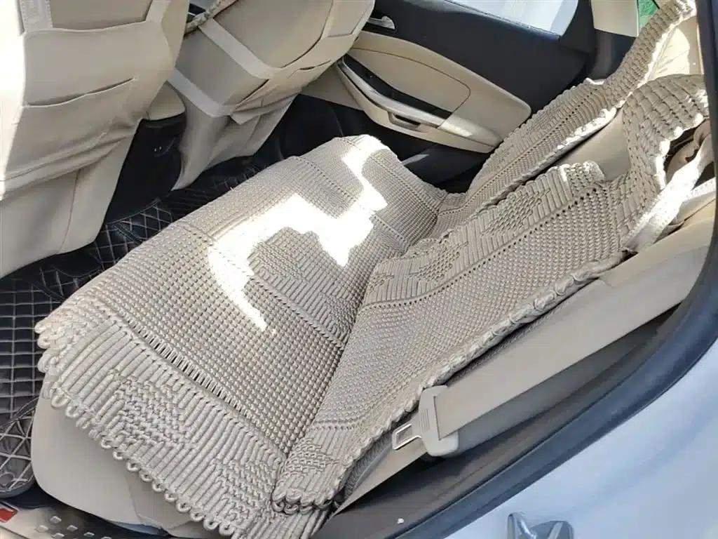2017 Ford Focus Facelift 1.5L Automatic Comfort Model — миниатюра 17