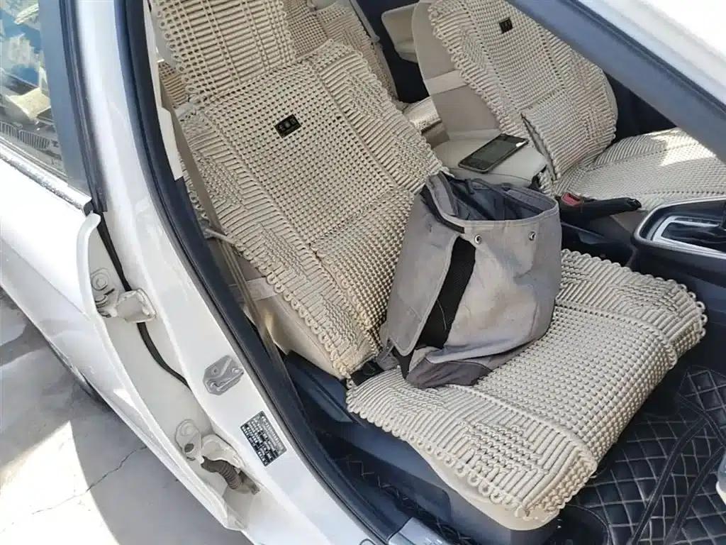 2017 Ford Focus Facelift 1.5L Automatic Comfort Model — миниатюра 25