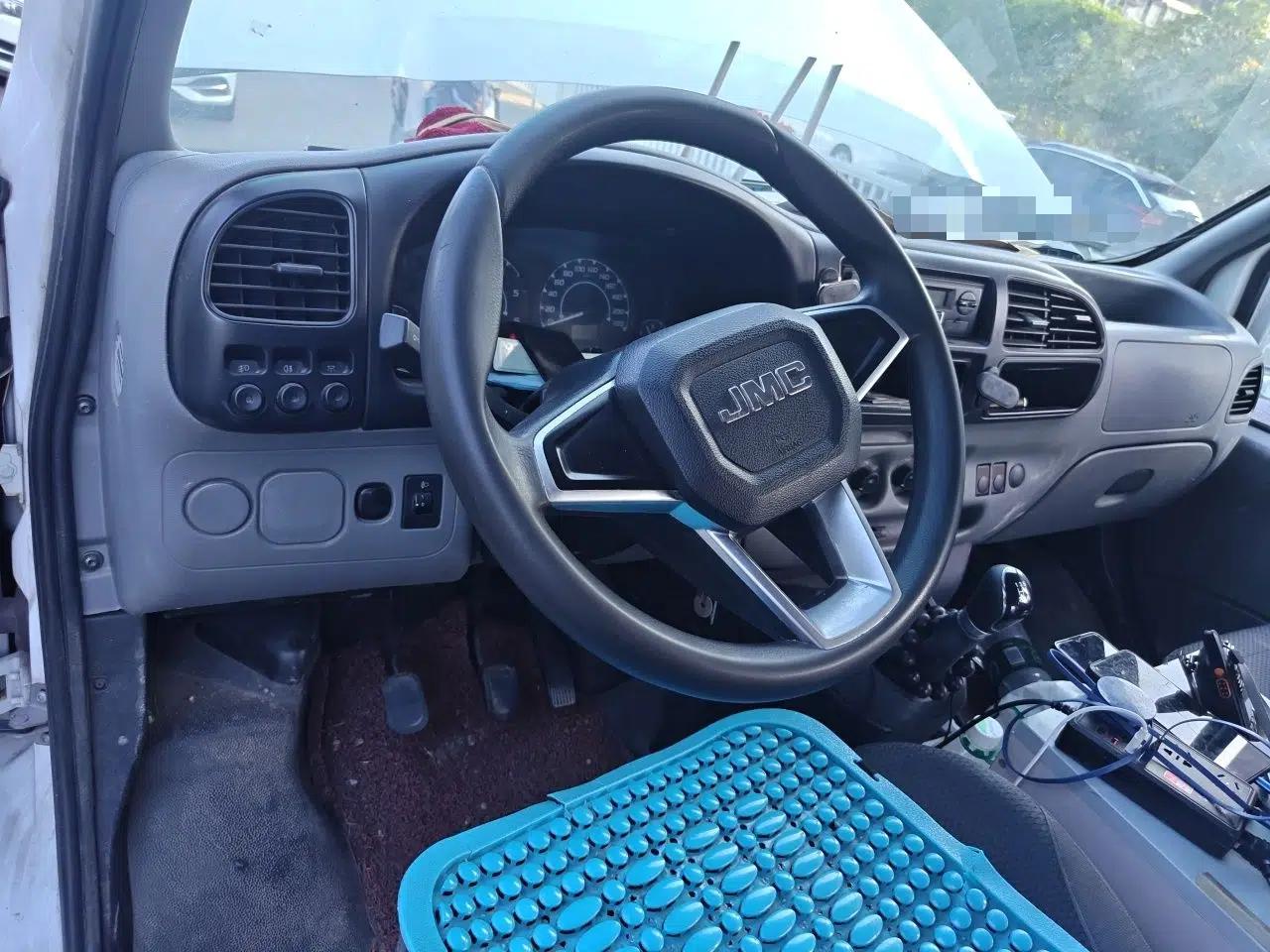 JMC Transit 2019 2.8T Commercial Version Intelligent Automatic Transmission Long Wheelbase Mid-Height 6-Seater Rear Single Tire China VI Emission Standard JX493 — миниатюра 11