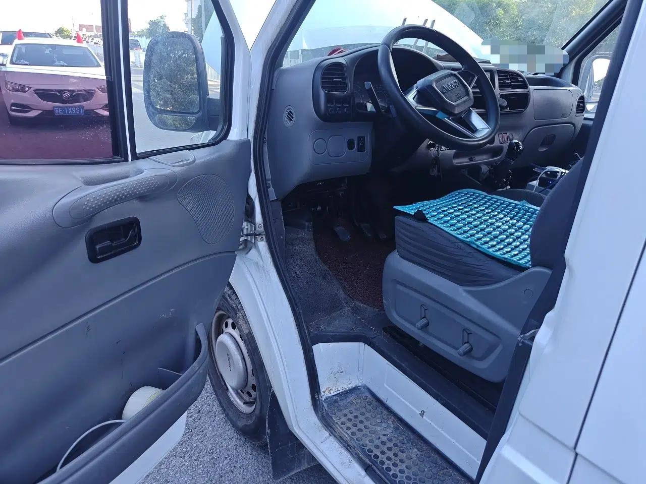 JMC Transit 2019 2.8T Commercial Version Intelligent Automatic Transmission Long Wheelbase Mid-Height 6-Seater Rear Single Tire China VI Emission Standard JX493 — миниатюра 17