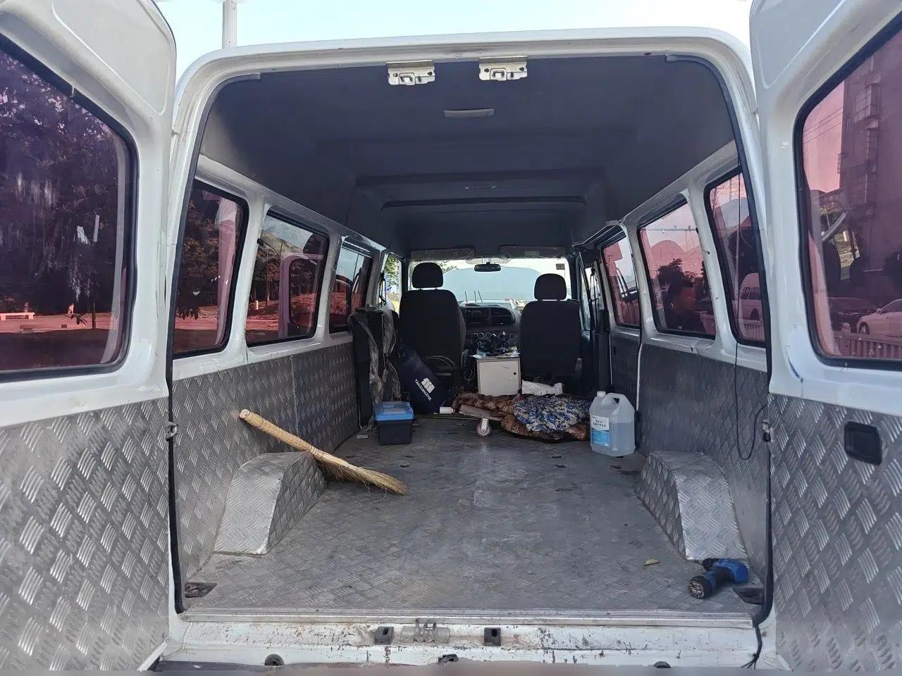JMC Transit 2019 2.8T Commercial Version Intelligent Automatic Transmission Long Wheelbase Mid-Height 6-Seater Rear Single Tire China VI Emission Standard JX493 — миниатюра 20