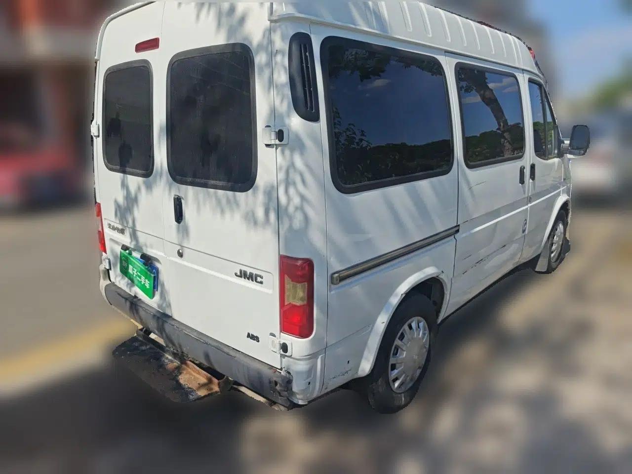 JMC Transit 2017 2.8T Commercial Version Short Wheelbase Mid-Roof 6/7/8-Seater JX493 — миниатюра 6
