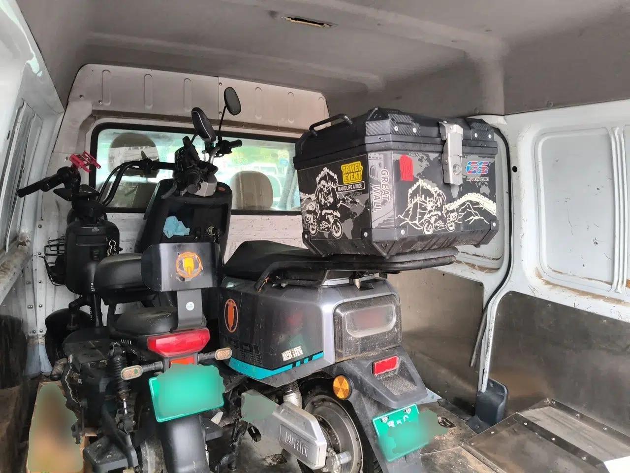 JMC Transit 2019 2.8T Commercial Version Short Wheelbase Mid-Roof 3-Seater China VI Standard JX493 — миниатюра 18
