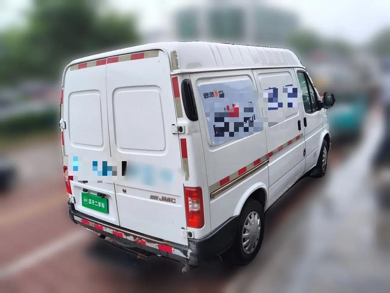 JMC Transit 2019 2.8T Commercial Version Short Wheelbase Mid-Roof 3-Seater China VI Standard JX493 — миниатюра 6